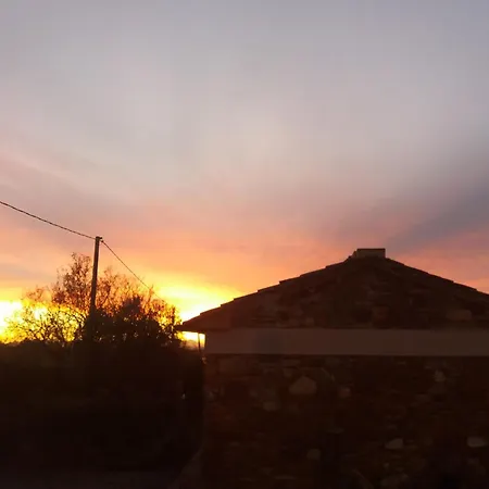 Monolocale Per Due Le Pinete A 아파트 리오토토