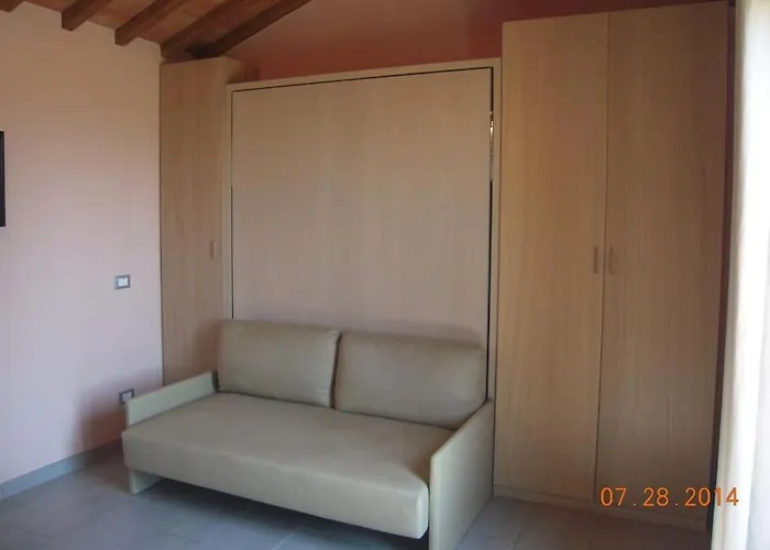 아파트 Monolocale Per Due Le Pinete A 리오토토