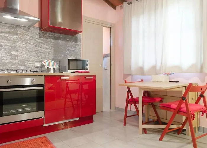 Monolocale Per Due Le Pinete A 아파트