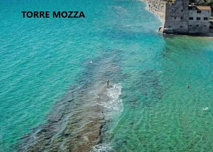 Monolocale Per Due Le Pinete A 아파트