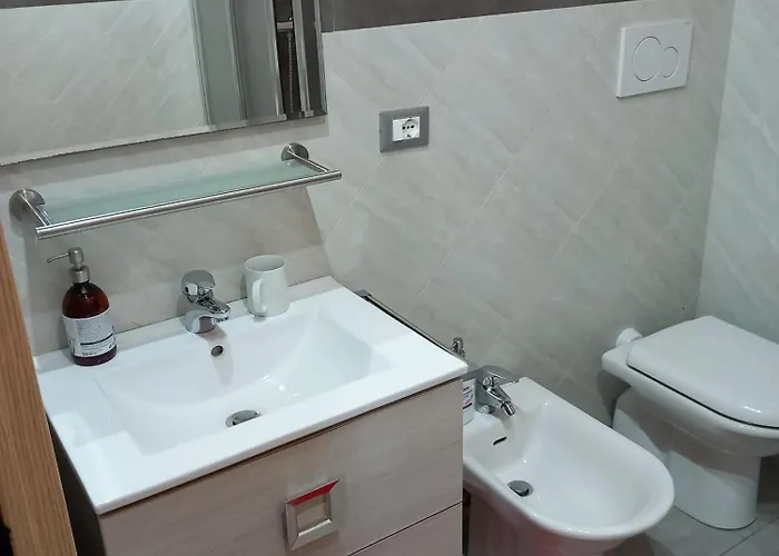 Monolocale Per Due Le Pinete A * 리오토토